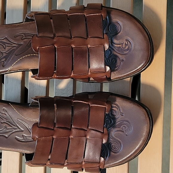 Born leather sandals size 9 - Picture 10 of 12